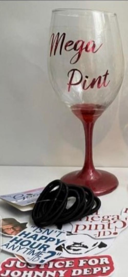 Custom 20oz. 'Mega Pint' Wine Glass- Red Script font