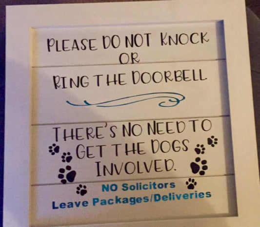 Front door sign